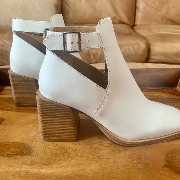 FREE PEOPLE Brady Buckle White Shoe Boot Block Heel - Picture 2 of 10